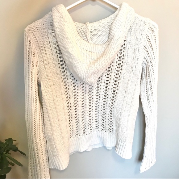 Cream/Off White Knit Sweater - Picture 2 of 7